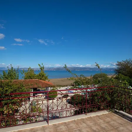 Island Annex 4*