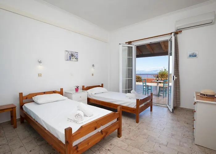 Island Annex Apart-hotel 4*