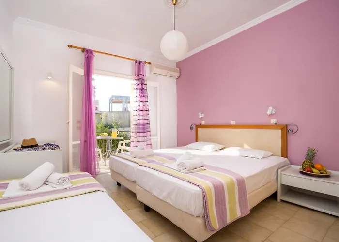 Island Annex Apart-hotel 4*