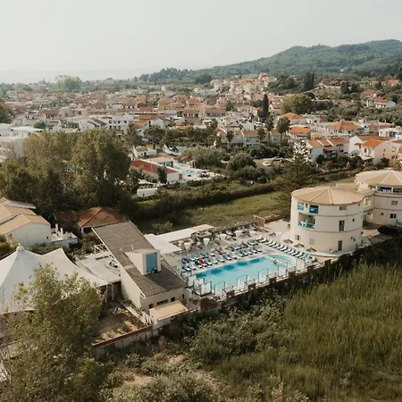 Island Annex מלון דירות קאבוס