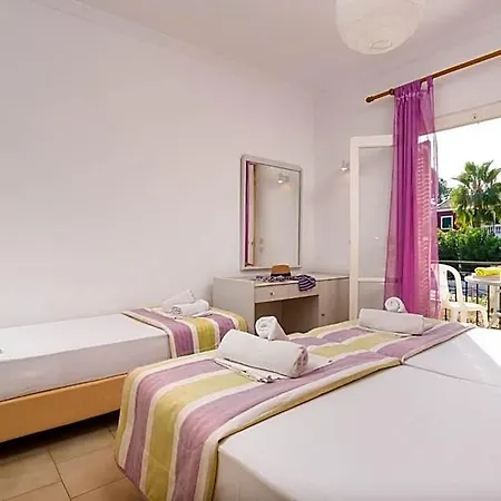 Island Annex Hotel de apartamente